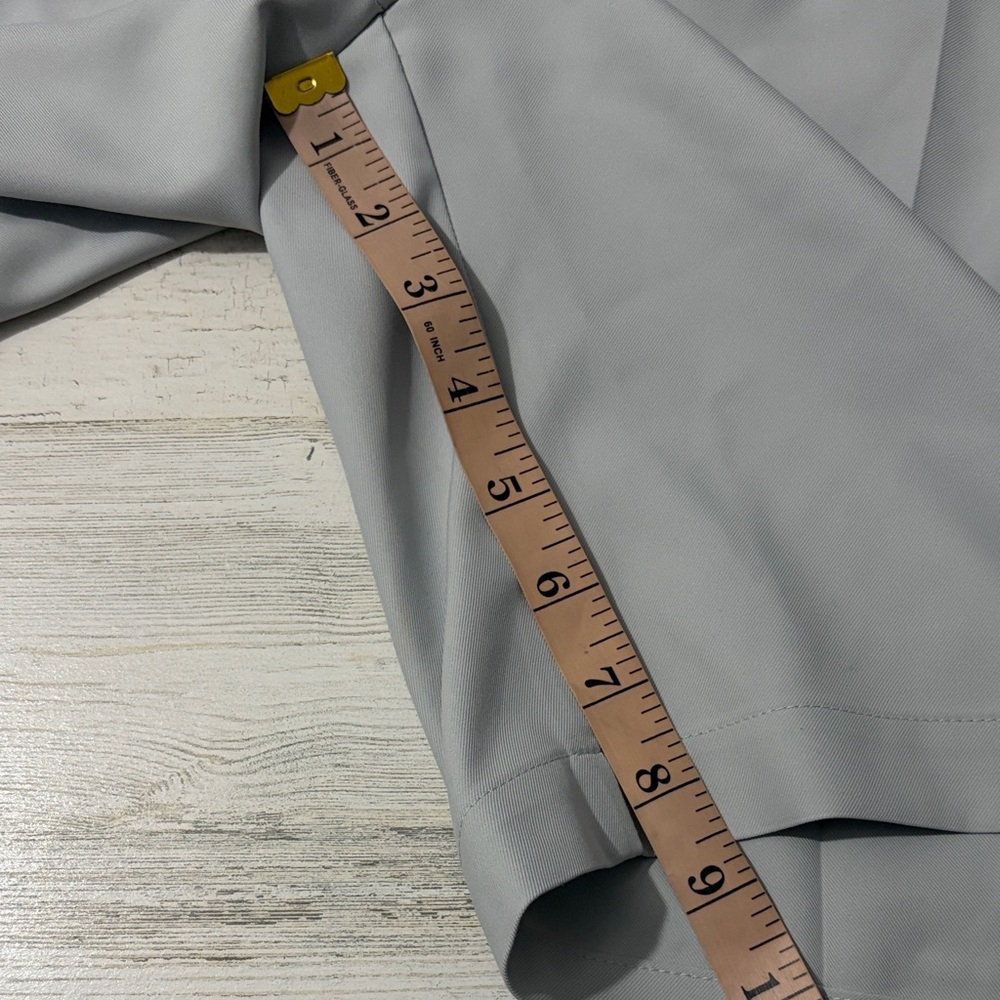 Peter Millar Light Gray Flat Front Shorts Ocean Reef Club - Picture 8 of 9